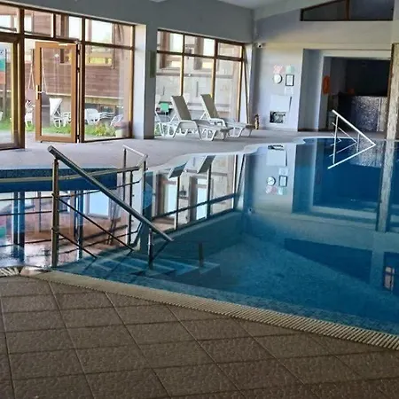 Charming With Mountain View & Seasonal Pool - By Flat Mаnаger Apartman Banszko